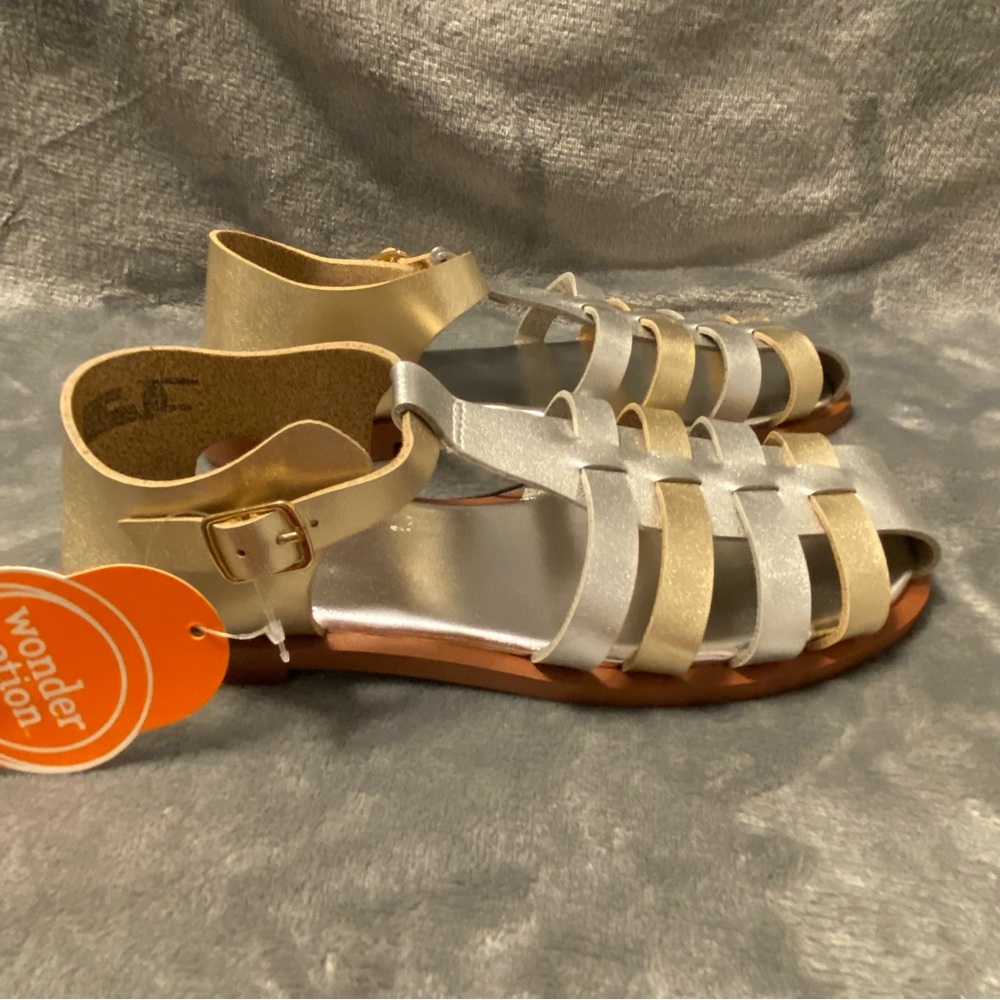 Wonder Nation‎ Silver and Gold Strappy Sandals Girls Size 3 Fisherman Shoes New